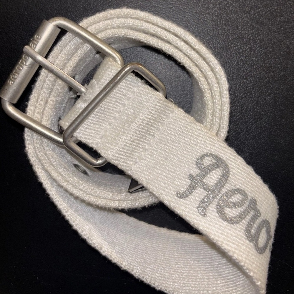 Aeropostale Y2K White Canvase Eyelet Belt Silver Buckle Spell Out 40” Overall